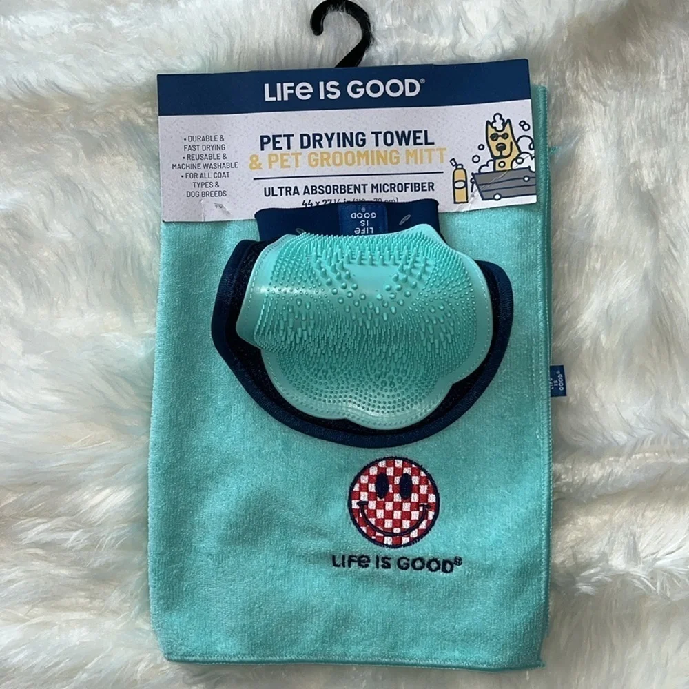 🆕 Life is Good Microfiber Pet Towel and Grooming Mitt Set
